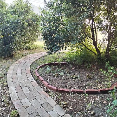Ferienwohnung Garden In The Center Split Exterior foto